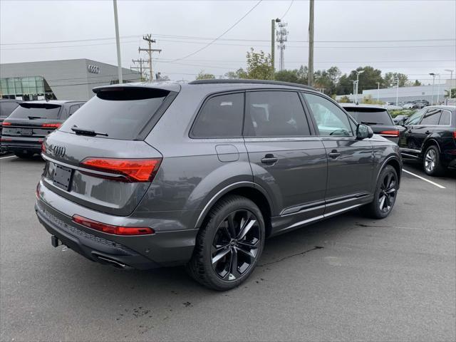 new 2025 Audi Q7 car, priced at $76,690