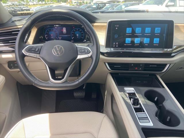 used 2025 Volkswagen Atlas car, priced at $41,999