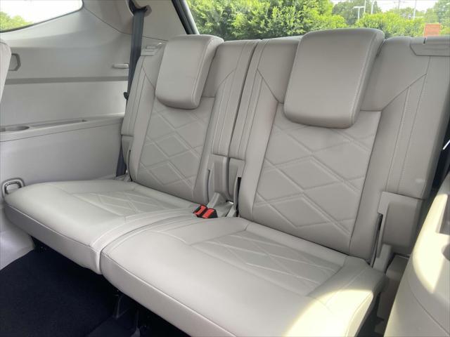 used 2025 Volkswagen Atlas car, priced at $41,999