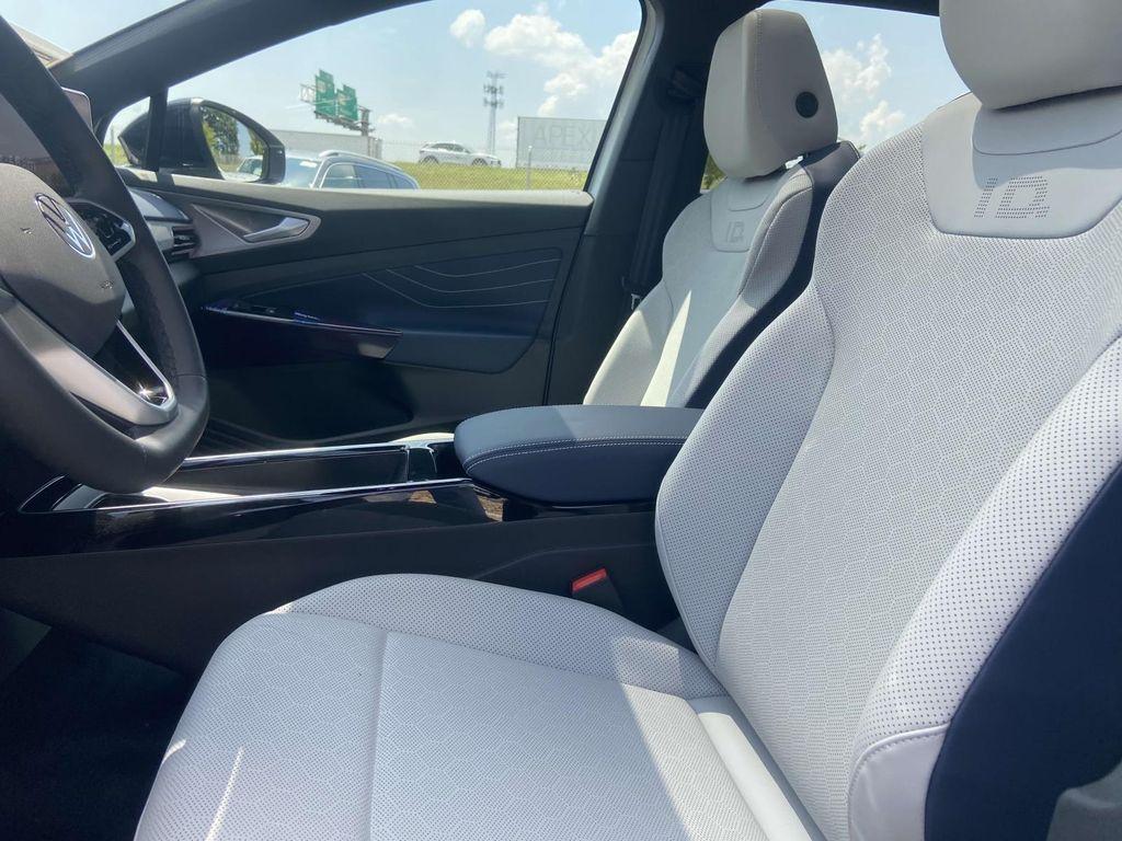 new 2025 Volkswagen ID.4 car, priced at $53,471