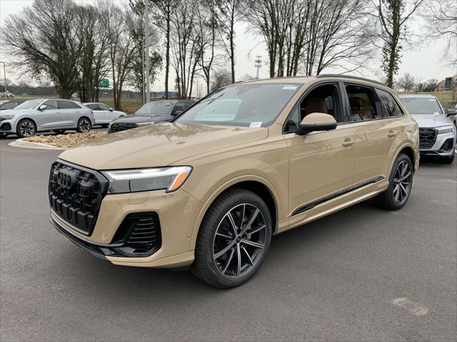 new 2025 Audi Q7 car, priced at $71,570