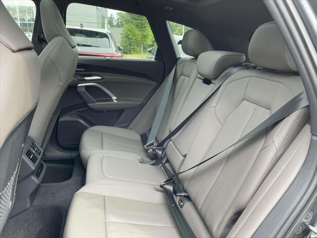 new 2025 Audi Q5 car, priced at $61,300