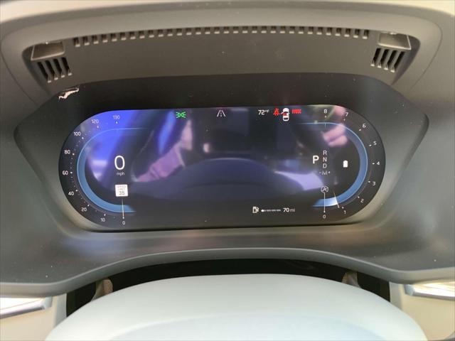 new 2025 Volvo XC60 car