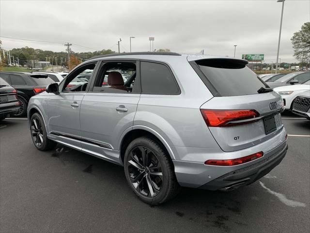 new 2025 Audi Q7 car, priced at $75,940