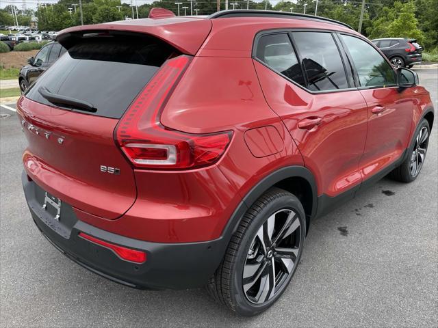 new 2025 Volvo XC40 car, priced at $51,015