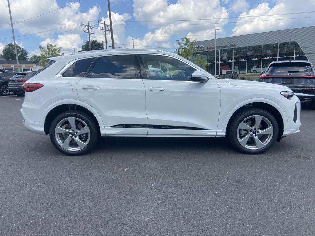new 2025 Audi Q5 car, priced at $59,745