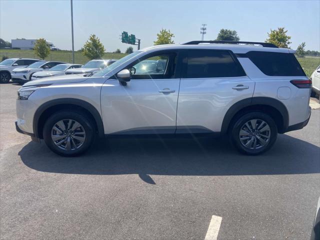 used 2024 Nissan Pathfinder car, priced at $32,999