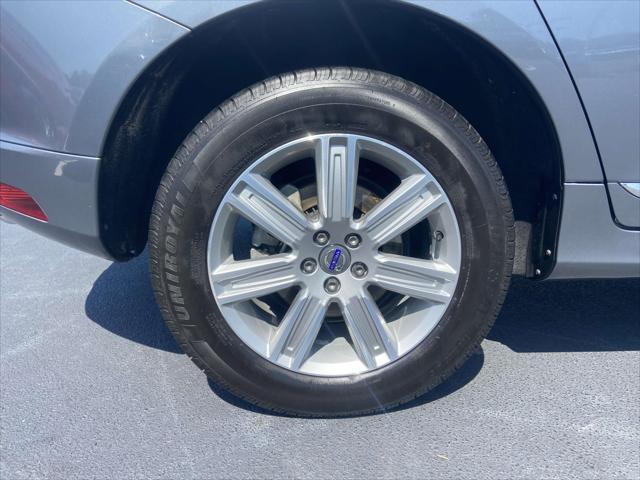 used 2017 Volvo XC60 car, priced at $14,999