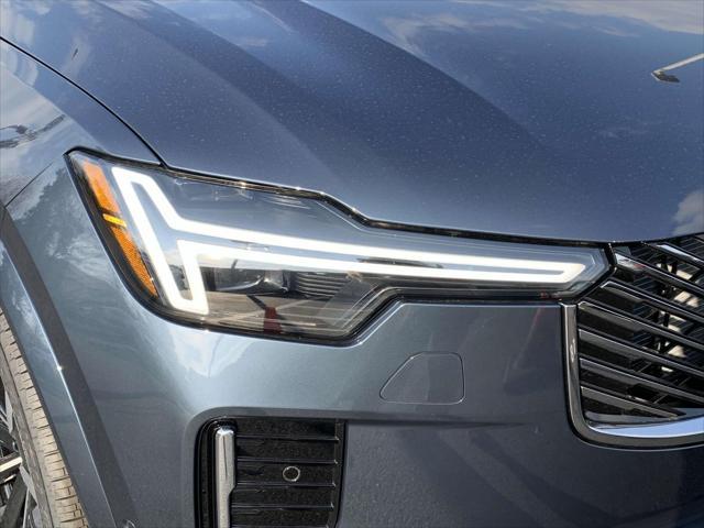 new 2025 Volvo XC90 car