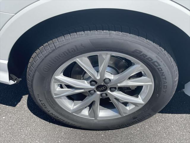 new 2025 Audi Q3 car, priced at $43,420