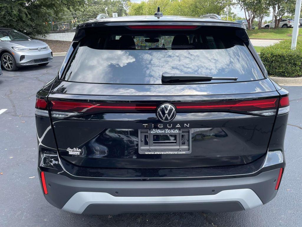 new 2025 Volkswagen Tiguan car, priced at $32,160
