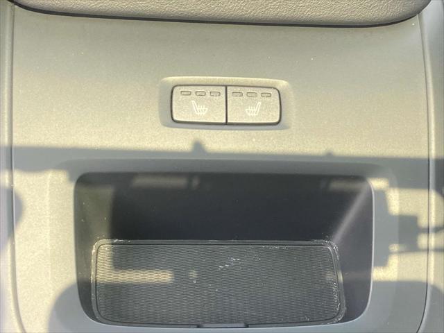 used 2024 Volvo XC60 car, priced at $39,997