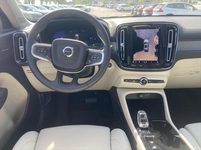 new 2025 Volvo XC40 car, priced at $52,015