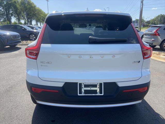 new 2025 Volvo XC40 car, priced at $52,015