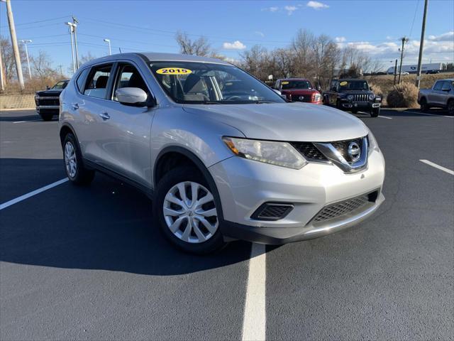 used 2015 Nissan Rogue car, priced at $11,999