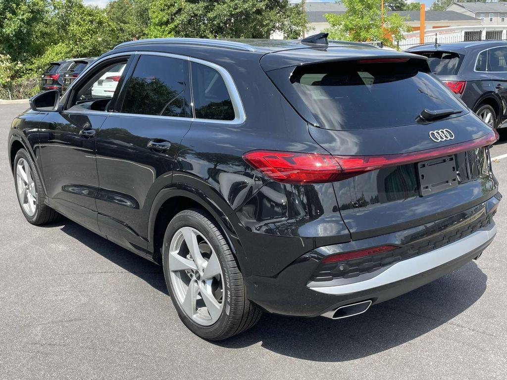 new 2025 Audi Q5 car, priced at $64,250