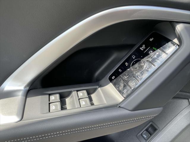new 2025 Audi Q5 car, priced at $64,250