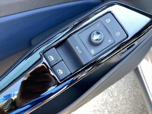 new 2025 Volkswagen ID.4 car, priced at $56,176