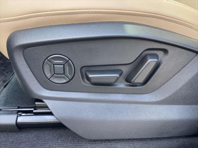 new 2025 Audi Q7 car, priced at $77,450