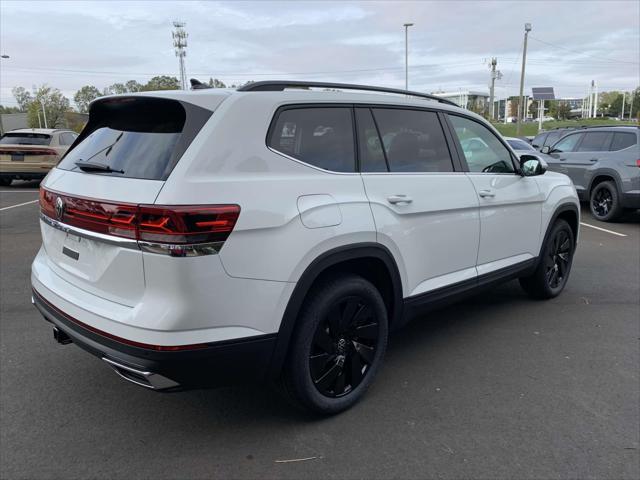 new 2025 Volkswagen Atlas car, priced at $46,815