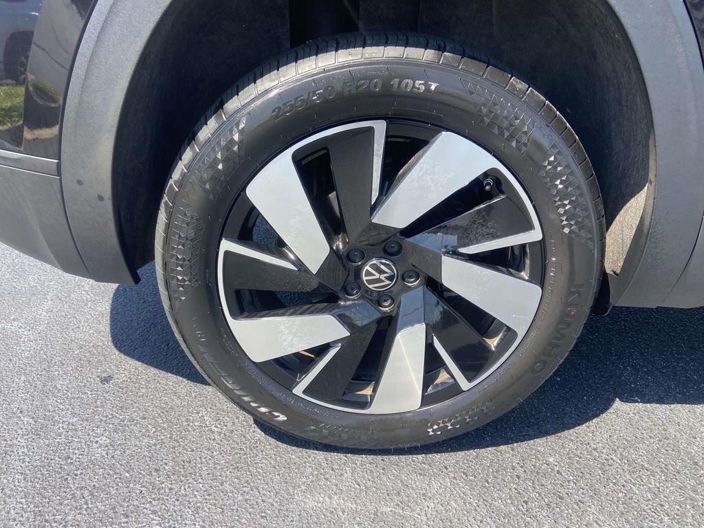 used 2024 Volkswagen Atlas Cross Sport car, priced at $33,599