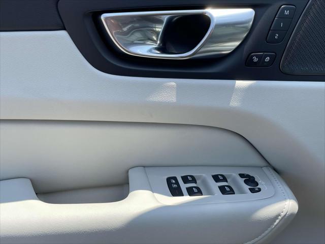 new 2026 Volvo XC60 car, priced at $63,935