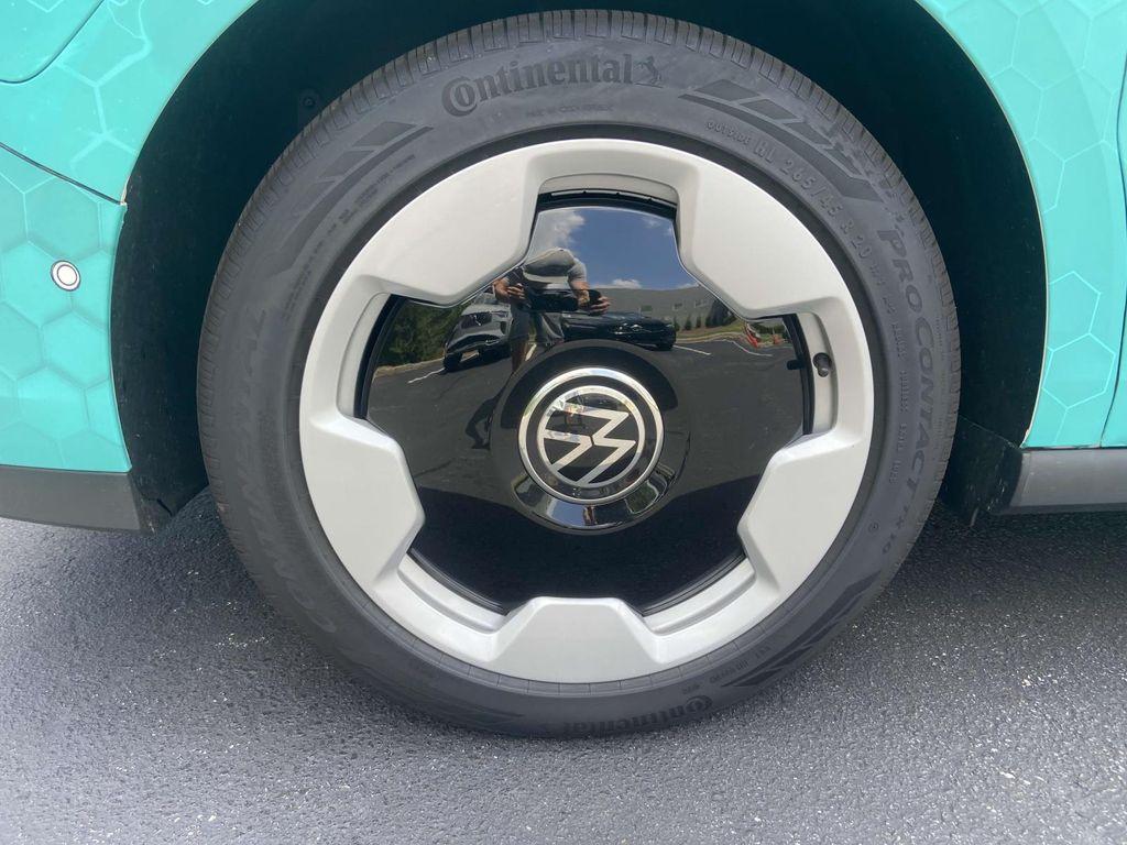 new 2025 Volkswagen ID. Buzz car, priced at $59,626