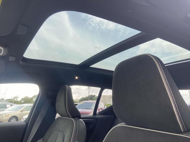 used 2022 Volvo XC40 car, priced at $27,997