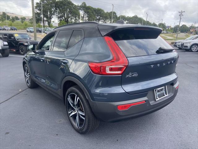 used 2022 Volvo XC40 car, priced at $27,997