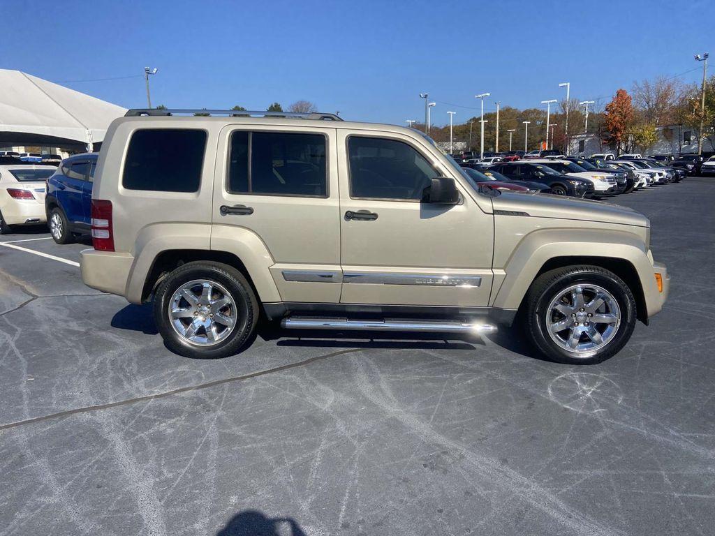used 2010 Jeep Liberty car, priced at $5,999