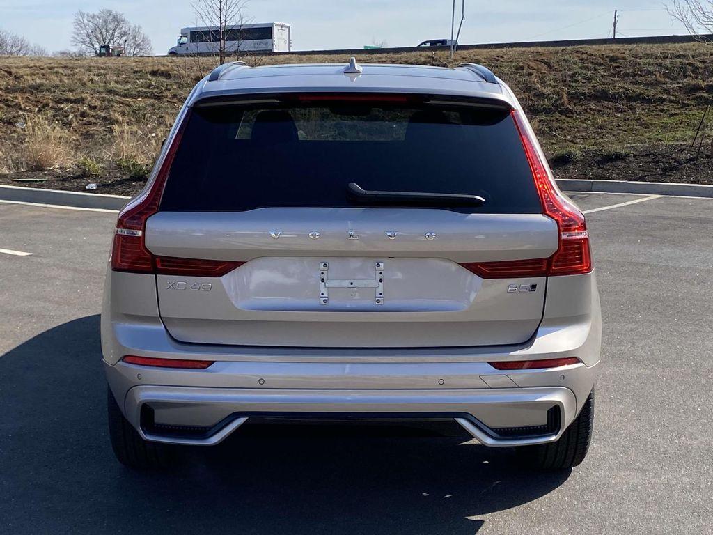 new 2025 Volvo XC60 car, priced at $49,905