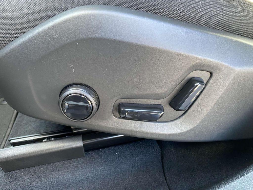 new 2025 Volvo XC60 car, priced at $49,905