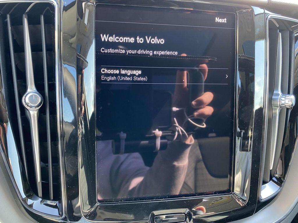 new 2025 Volvo XC60 car, priced at $49,905