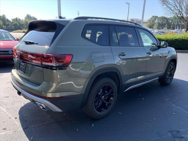 new 2024 Volkswagen Atlas car, priced at $53,640