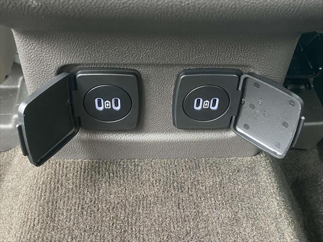used 2023 Lincoln Corsair car, priced at $35,995