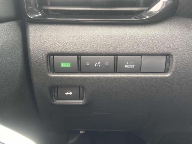 used 2025 Nissan Sentra car, priced at $25,999