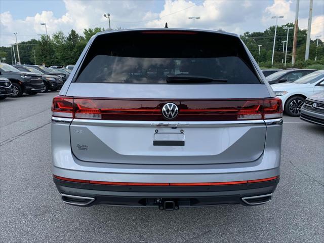 new 2024 Volkswagen Atlas car, priced at $43,586