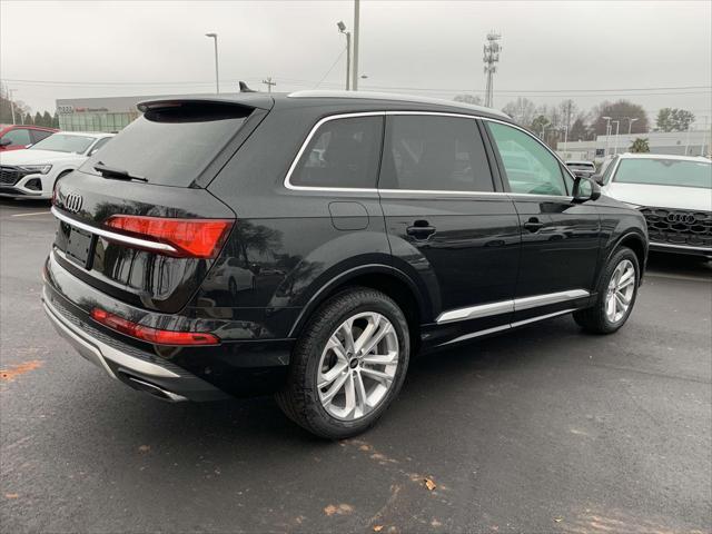 new 2025 Audi Q7 car, priced at $64,720