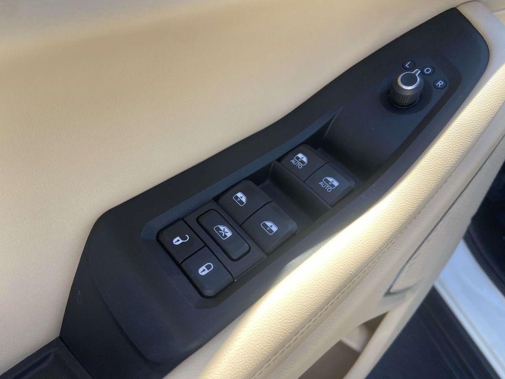 used 2022 Jeep Grand Cherokee car, priced at $29,499