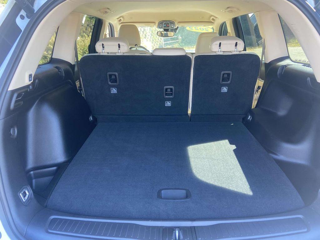 used 2022 Jeep Grand Cherokee car, priced at $29,499