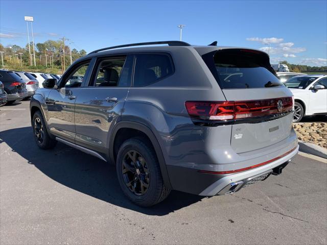 new 2025 Volkswagen Atlas car, priced at $49,825