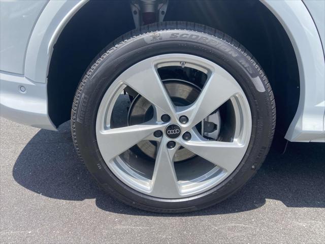 new 2025 Audi Q5 car, priced at $61,390
