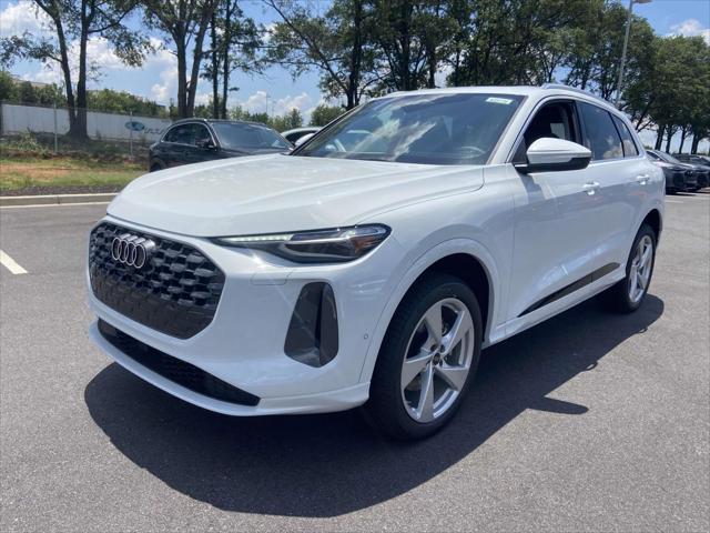 new 2025 Audi Q5 car, priced at $61,390
