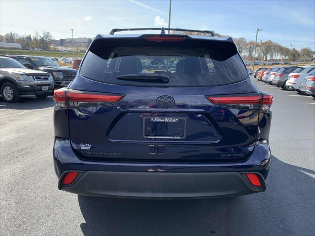 used 2021 Toyota Highlander car, priced at $31,999