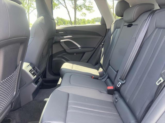 new 2025 Audi Q5 car, priced at $61,300