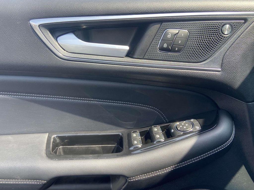 used 2019 Ford Edge car, priced at $17,999