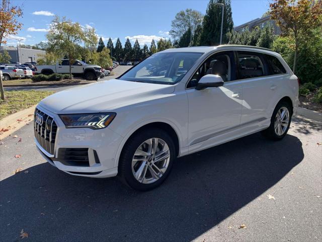 used 2024 Audi Q7 car, priced at $58,995