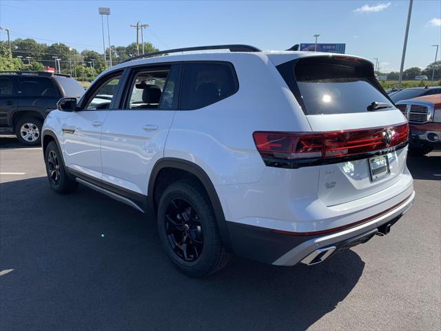 new 2024 Volkswagen Atlas car, priced at $54,035