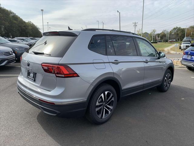 new 2024 Volkswagen Tiguan car, priced at $31,016