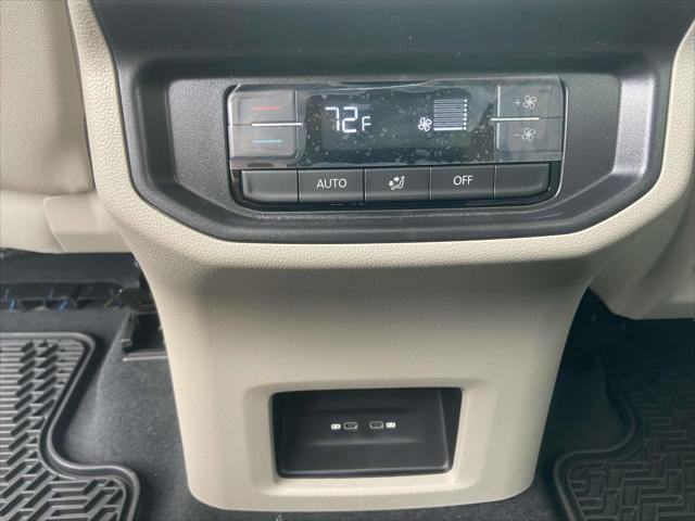 new 2025 Volkswagen Atlas car, priced at $42,120